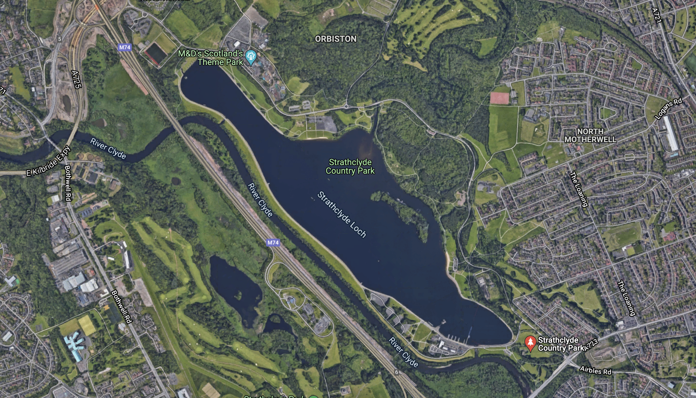 Aerial view of Strathclyde Country Park in Scotland. The park includes the River Clyde, Strathclyde Loch, surrounding roads, greenery, and nearby residential areas. Key locations such as M&D's Scotland's Theme Park and North Motherwell are labeled.