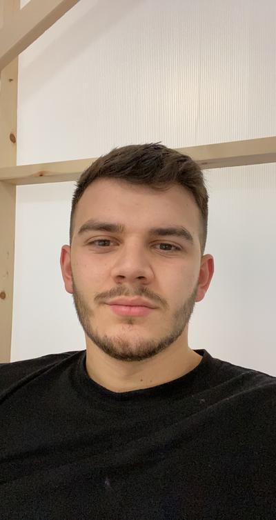 ethan davies profile picture