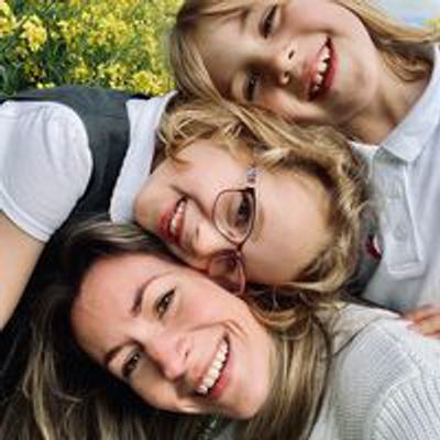 Lizzie VK profile picture