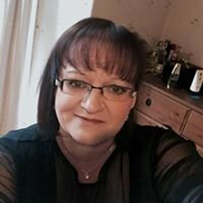 Sally Bee profile picture